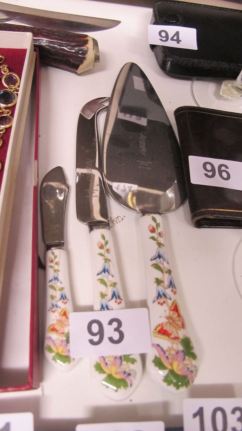 Lot 93: A Trio of Aynsley Cottage Garden Pattern Stainless Steel Serving Utensils