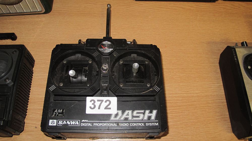 Lot 372: Sanwa DASH AM 27 MHz Radio Control Transmitter
