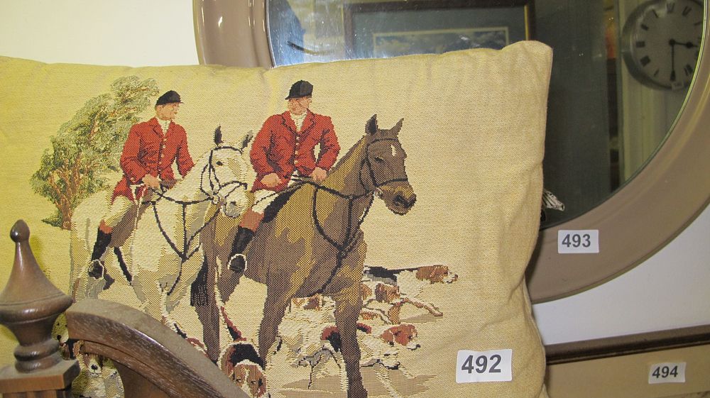 Lot 492: Jacquard Tapestry Fox Hunting Scene Cushion