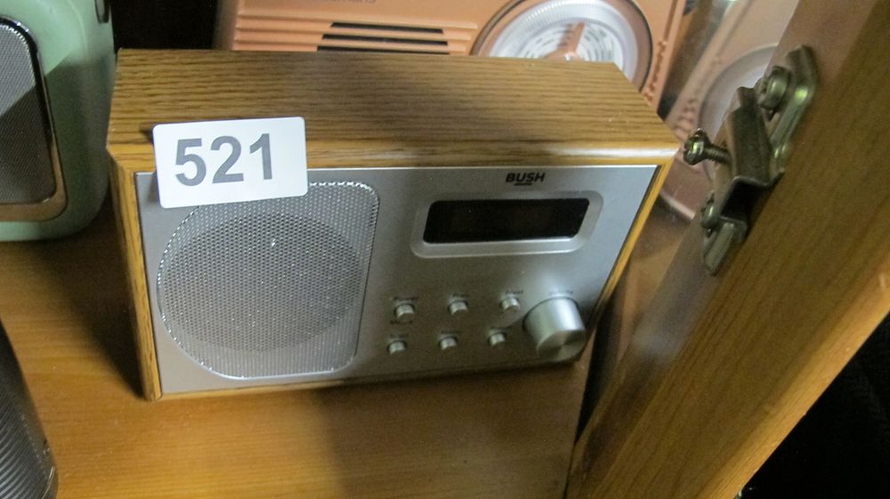 Lot 521: Bush Wood Effect DAB and FM Compact Radio