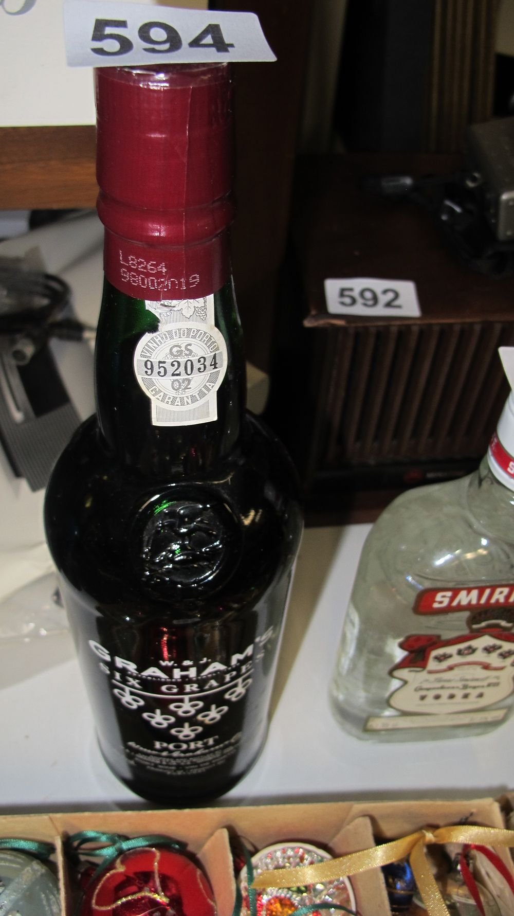 Lot 594: W. & J. Graham's Six Grapes Reserve Port