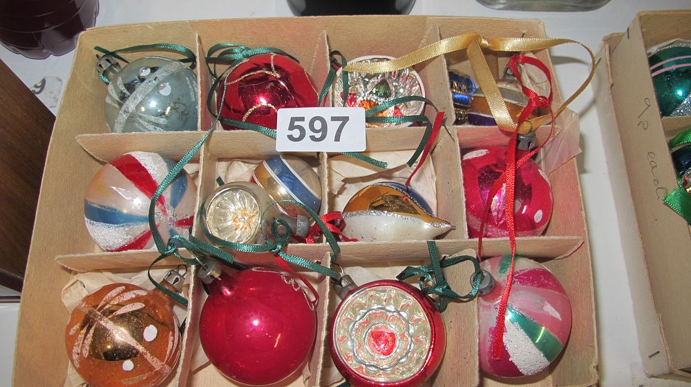 Lot 597: A Collection of Vintage Blown Glass Christmas Tree Ornaments and Indent Baubles