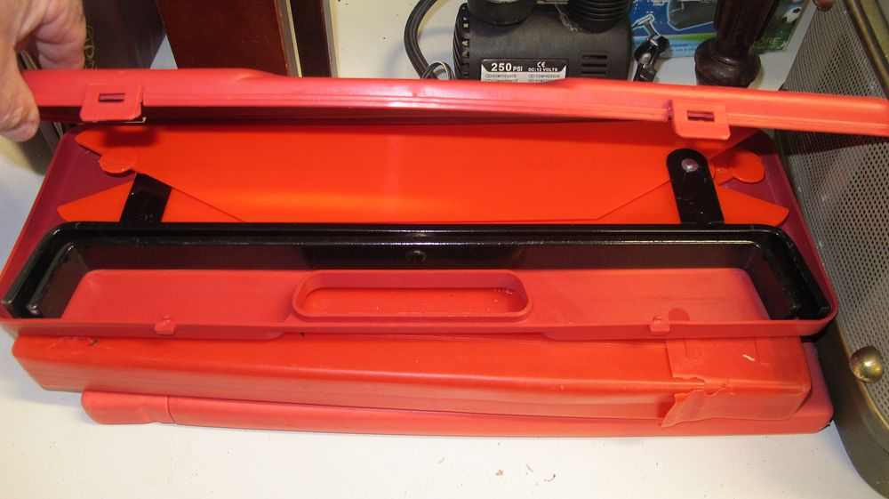 Lot 722: Folding Emergency Warning Triangle and 12V Portable Air Compressor