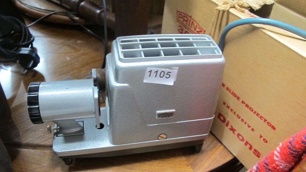 Lot 1105: A Prinz 300 35mm Slide Projector with Original Box