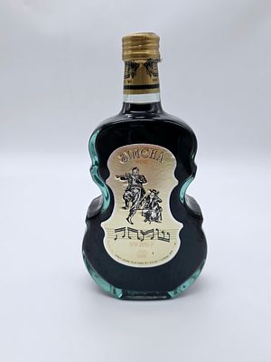 לאספנים יין אדום 
של Simcha Wine יוצר בשנים 1978–1981. 
