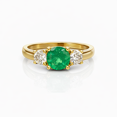 EMERALD THREE-PIECE SET WITH DIAMONDS. 18KT YELLOW GOLD RING WITH APPROXIMATELY 1.10CT EMERALD 