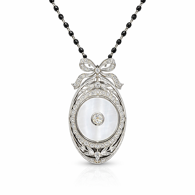 1920s ART DECO PENDANT WITH NECKLACE. ART-DECO 1920 PENDANT IN ROSE GOLD WITH PLATINUM ACCENTS 