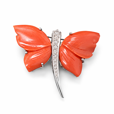 VINTAGE BUTTERFLY DESIGN BROOCH. 18KT WHITE GOLD BUTTERFLY BROOCH WITH MEDITERRANEAN CORAL WINGS 
