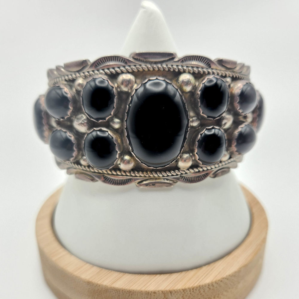 Lot 178: Yazzie Sterling Onyx Cuff Bracelet 76.1g