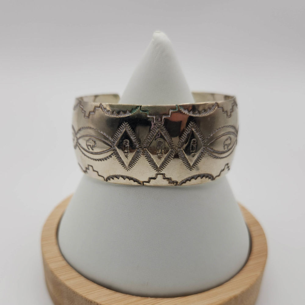 Lot 196: Melissa Yazzie Sterling Cuff Bracelet 26.5g