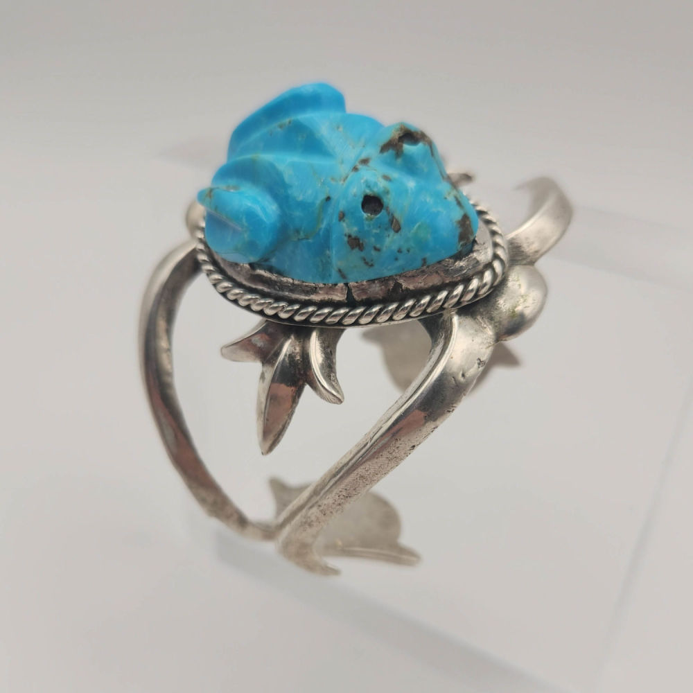 Lot 303: Sterling Sandcast Turquoise Frog Cuff Bracelet 71g