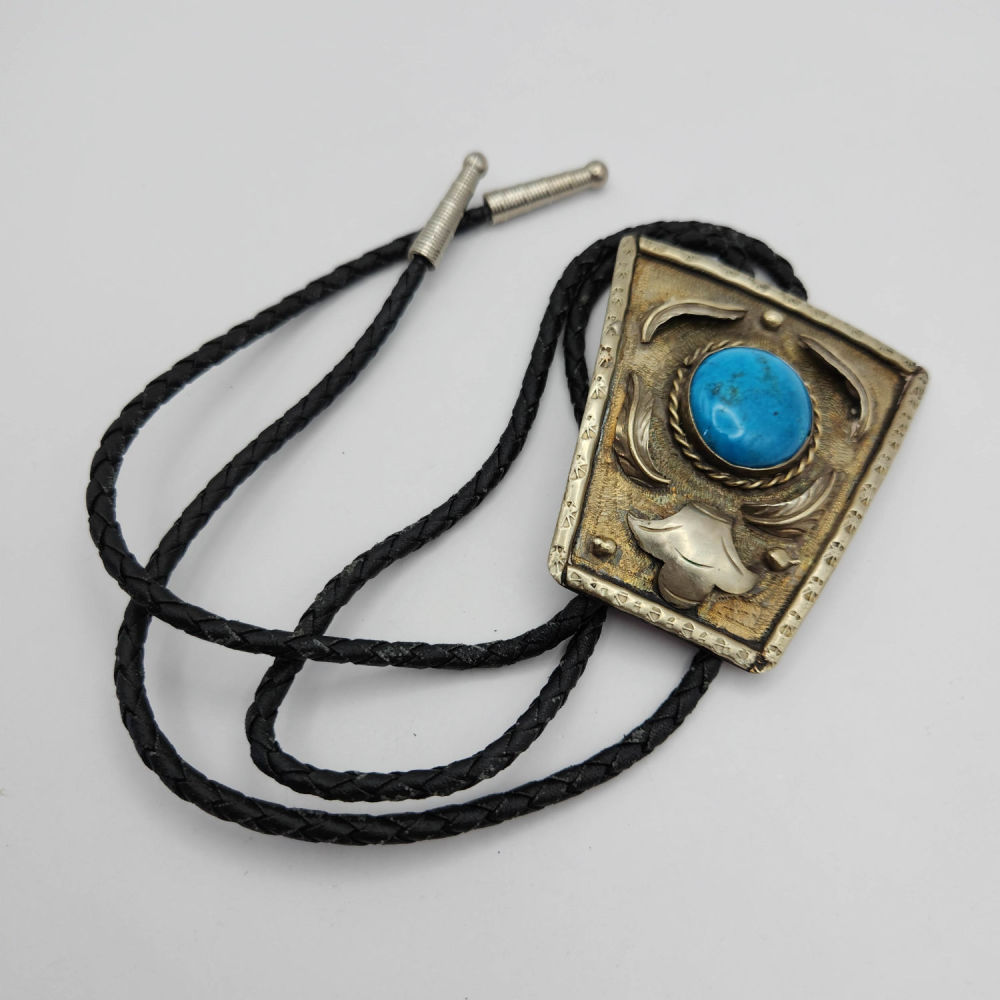 Lot 310: Sterling Silver Navajo Turquoise Bolo Old 52G