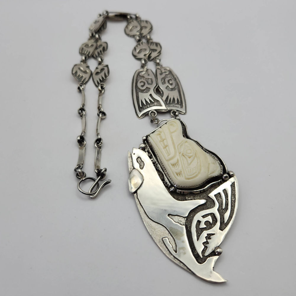 Lot 349: Sterling Dan Nieto Walrus Necklace 117G