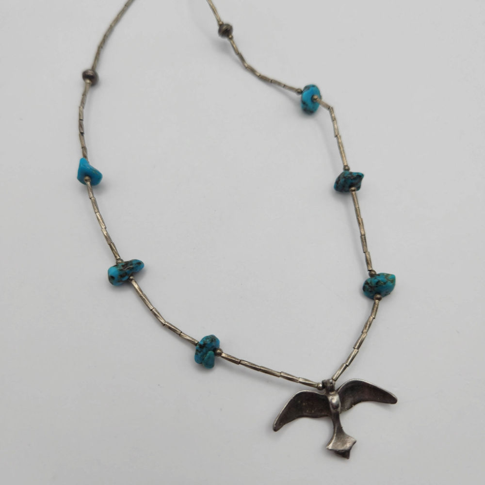 Lot 350: Sterling Liquid Silver Turquoise Necklace 9G