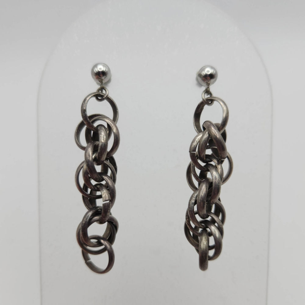 Lot 357: Sterling Chain Link Drop Earrings 14G