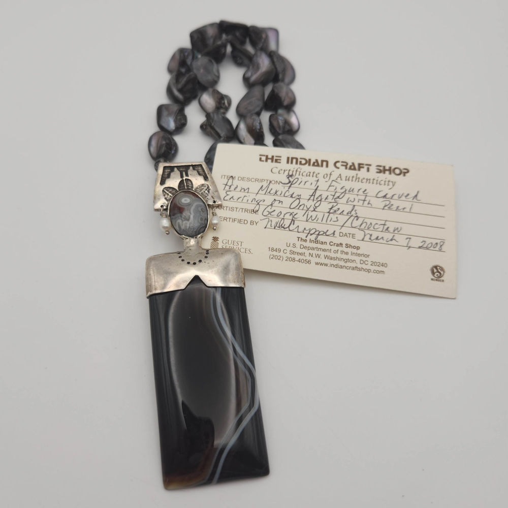 Lot 372: George Willis Mexican Agate Spirit Necklace 47.3G