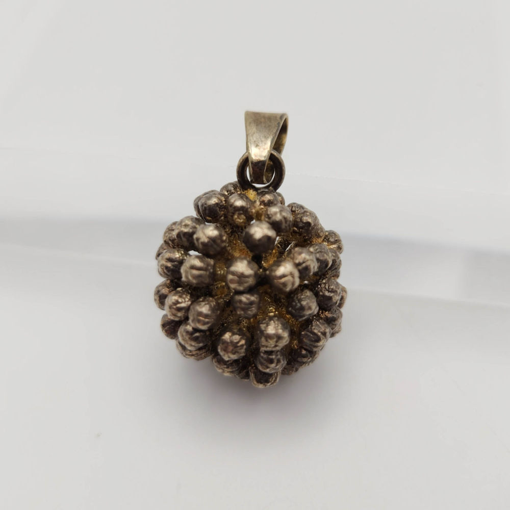 Lot 393: Sterling Modernist "Eggert" Denmark Pendant 8g