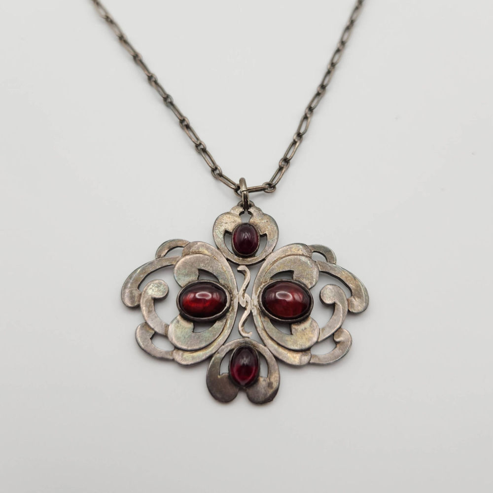 Lot 394: Sterling Nouveau Garnet Scandanavian Necklace 21g