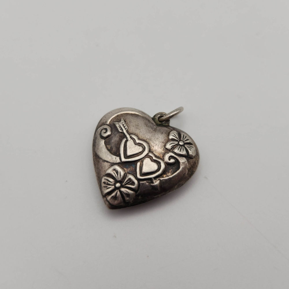 Lot 415: Antique Sterling Puffy Heart Charm 2.7g