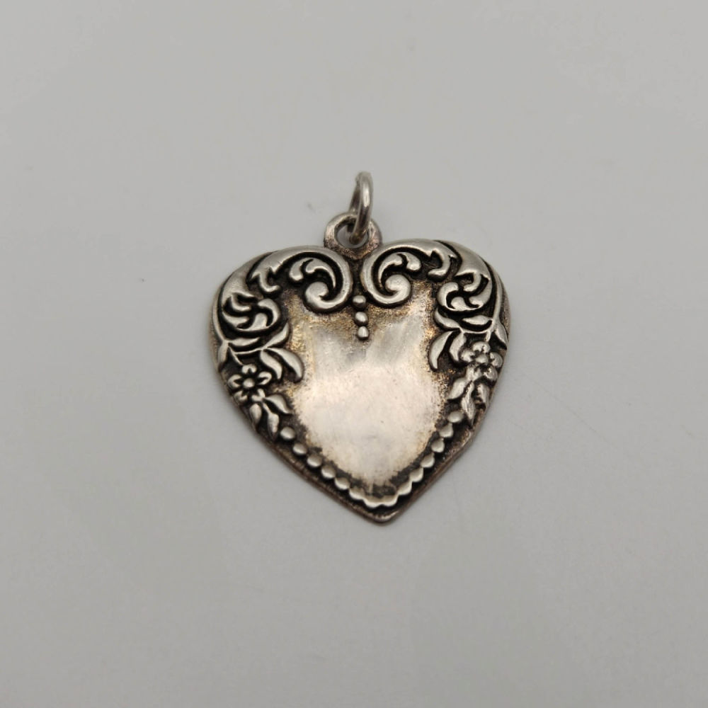 Lot 417: Antique Sterling Heart Charm 5.5g