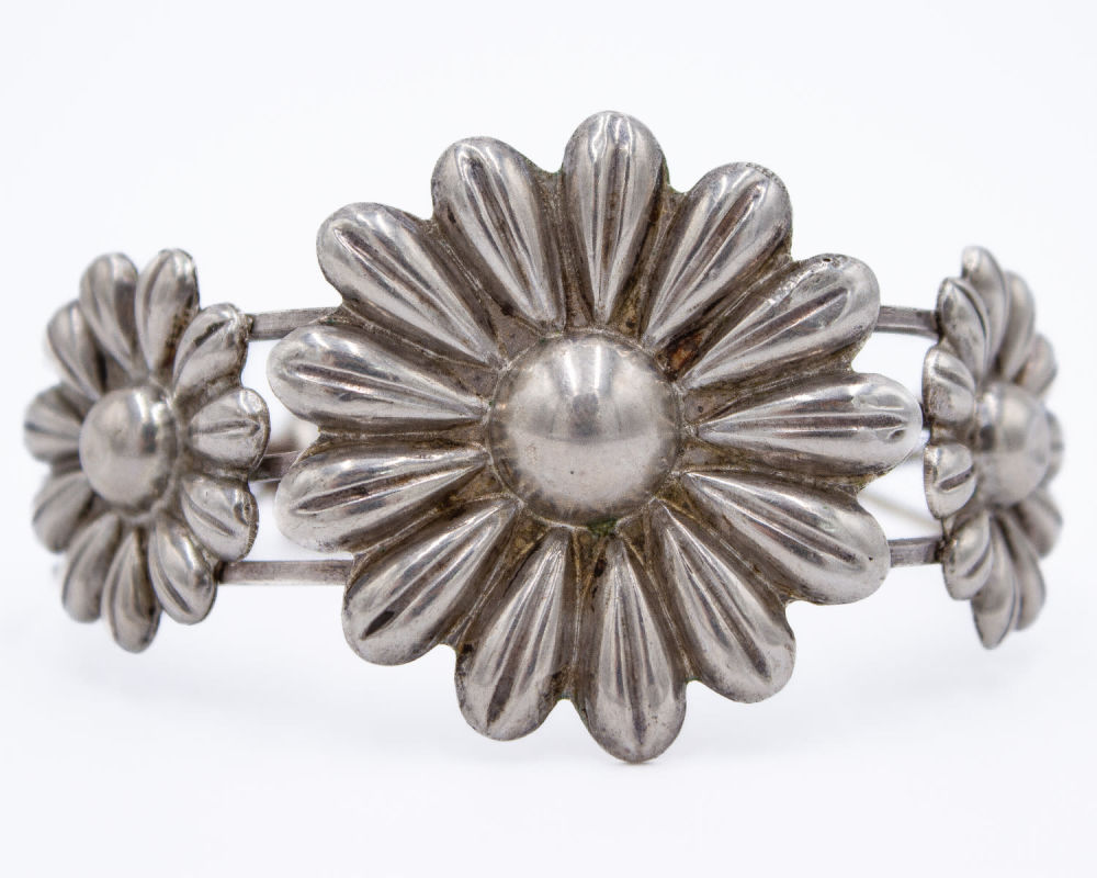 Lot 157: Sterling Flower Mexico Bracelet