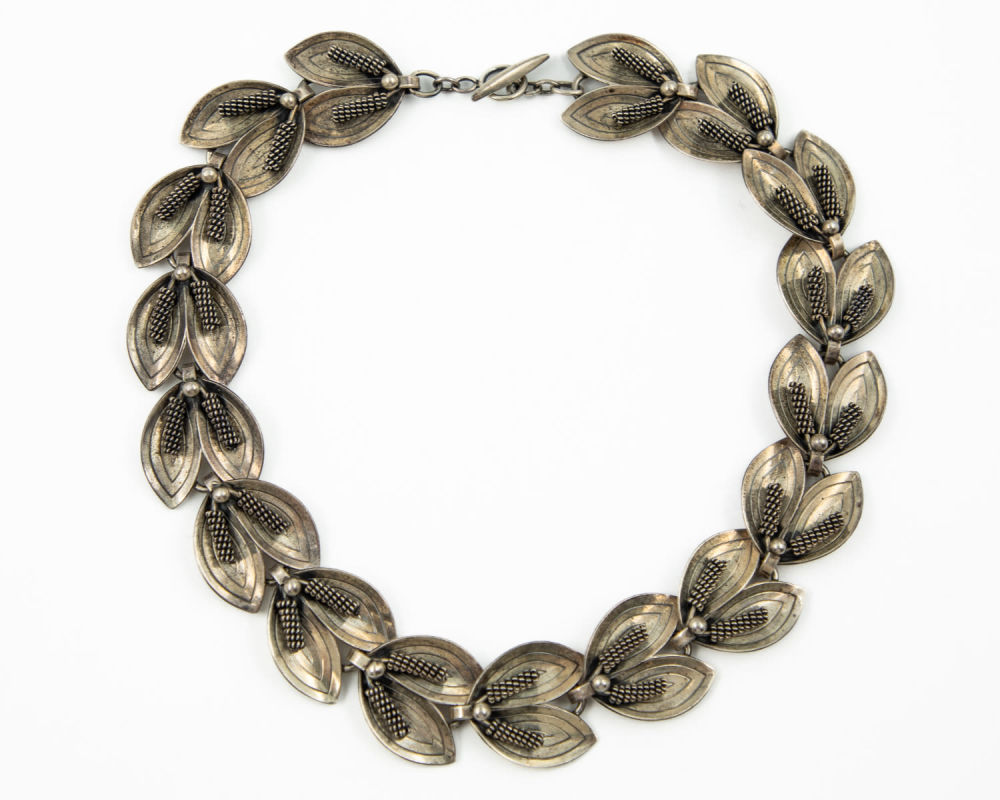 Lot 575: Aarre Krogh Sterling Norway MCM Necklace