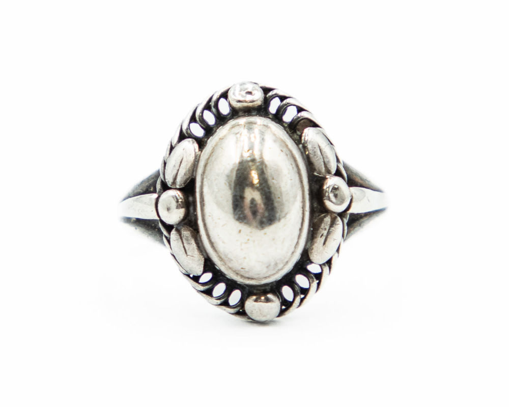 Lot 578: Early Georg Jensen Denmark Sterling Ring Sz.8.25