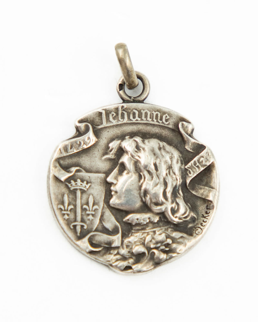 Lot 592: Stunning Antique French Art Nouveau Joseph Becker Sterling Joan of Arc Medal Pendant