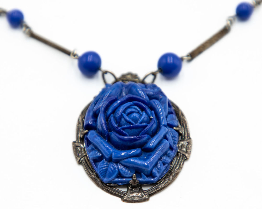 Lot 606: Nouveau Czech Blue Glass Floral Necklace