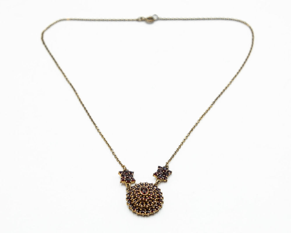 Lot 656: Vintage 14k Gold Plated French Made Bohemian Garnet Necklace