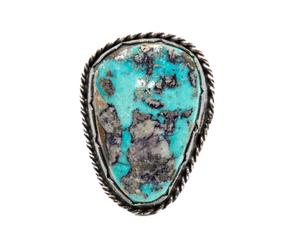 Lot 679: Vintage Hand Stamped Turquoise Silver Ring Sz. 8.5