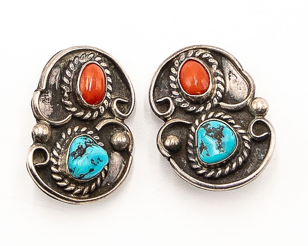 Lot 203: Vintage Navajo Sterling Turquoise Coral Clip On Earrings