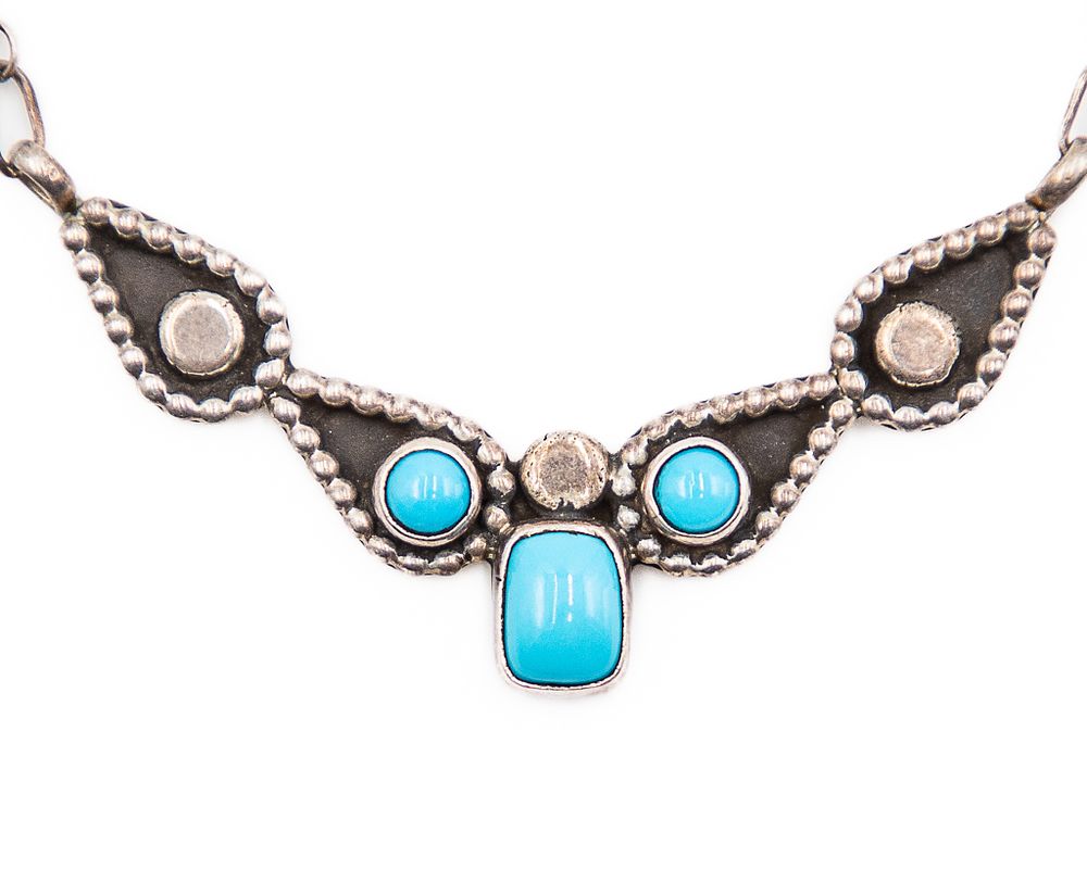 Lot 353: Running Bear Sterling Turquoise Necklace