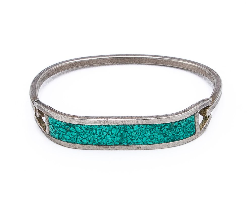 Lot 716: Vintage Taxco Mexico Crushed Green Turquoise Sterling Bracelet