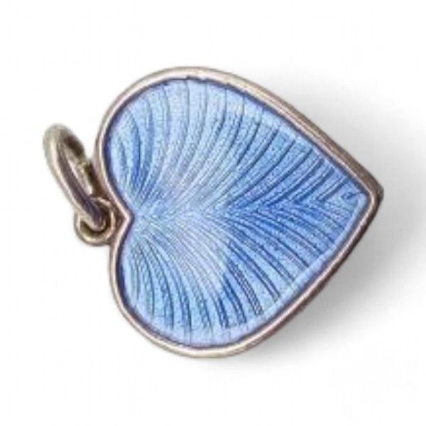 Lot 171: Denmark VB Volmer Bahners Guilloche Enamel Sterling Silver Blue Heart Pendant 1.8 G