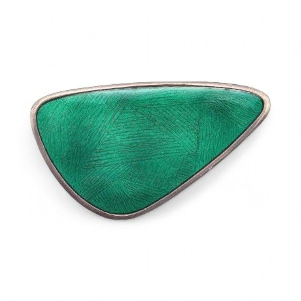 Lot 238: Norway Knut Andreas Rasmussen Guilloche Enamel Sterling Silver Green Brooch 10.9 G