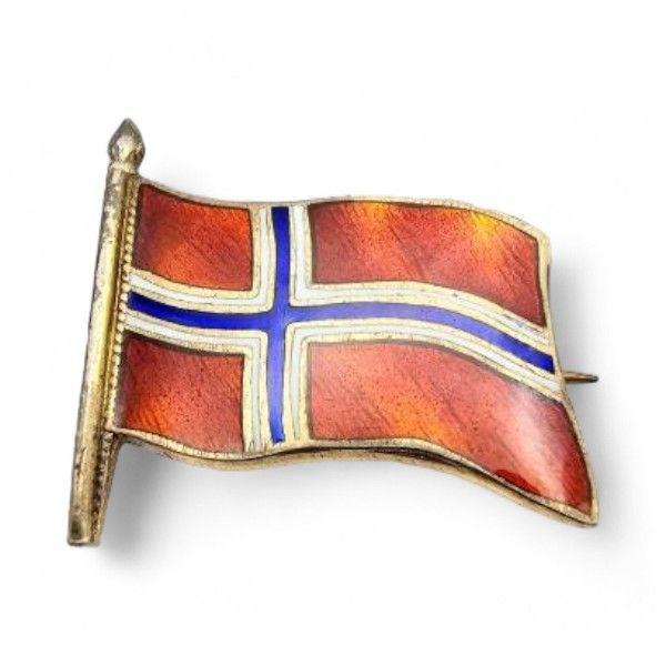 Lot 289: Norway J Tostrup Guilloche Enamel Sterling Silver Flag Brooch 3.9 G