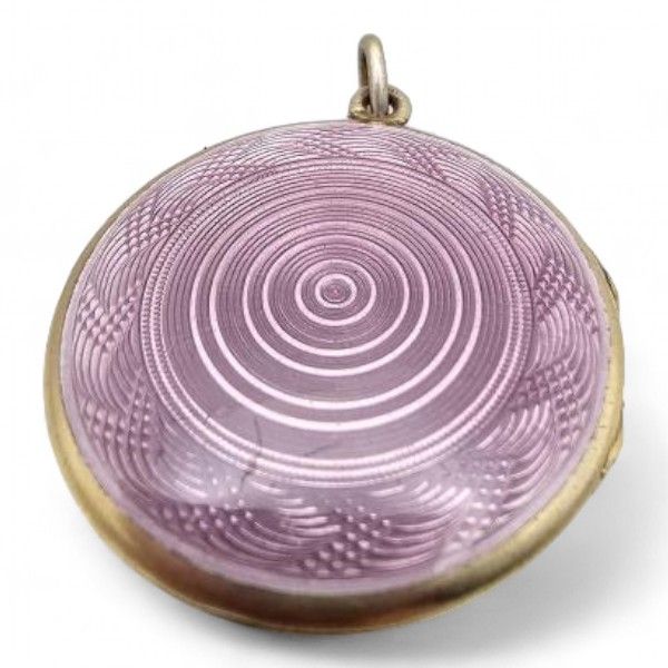 Lot 455: Signed Vintage Guilloche Enamel Sterling Silver Purple makeup compact Locket Pendant 16.7 G