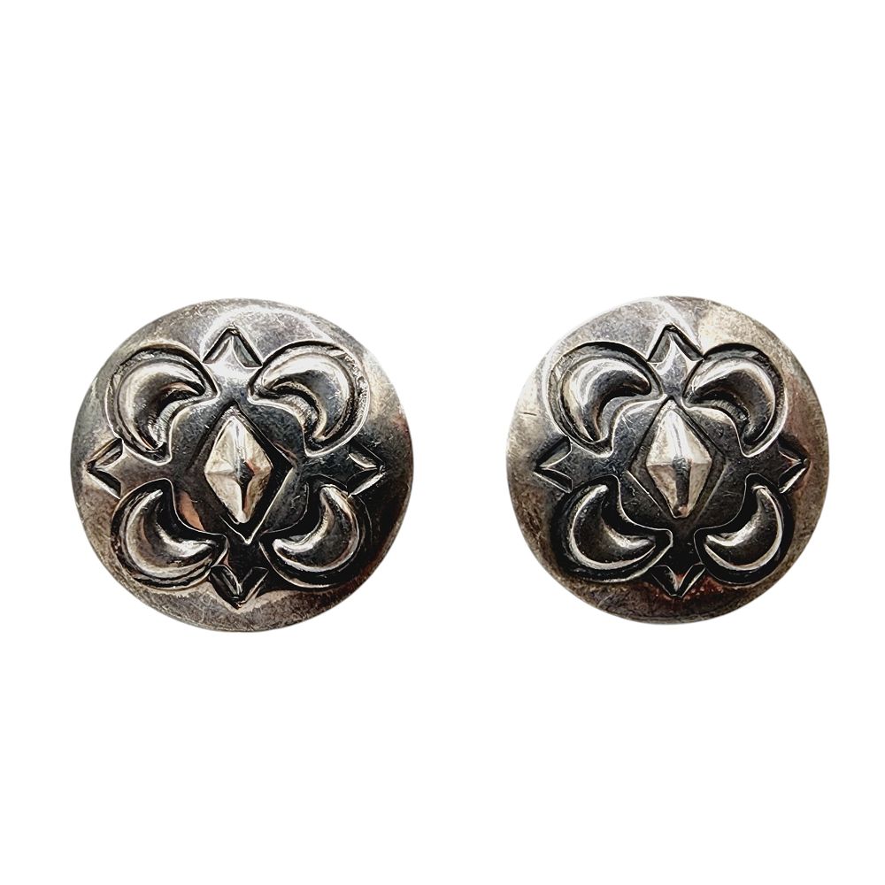 Lot 177: Vintage Navajo Sterling Repousse Stamped Earrings 5g