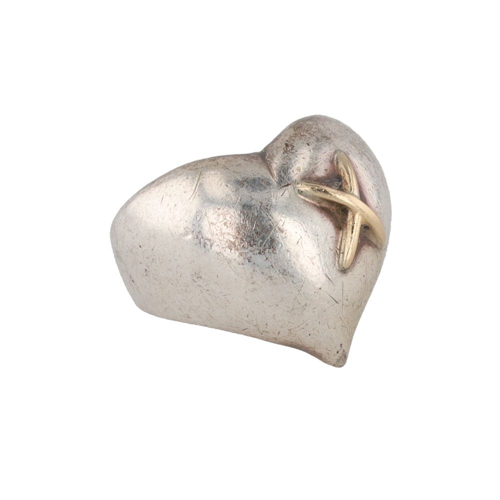 Lot 200: 14K Gold Sterling Heart Ring Sz. 5.75