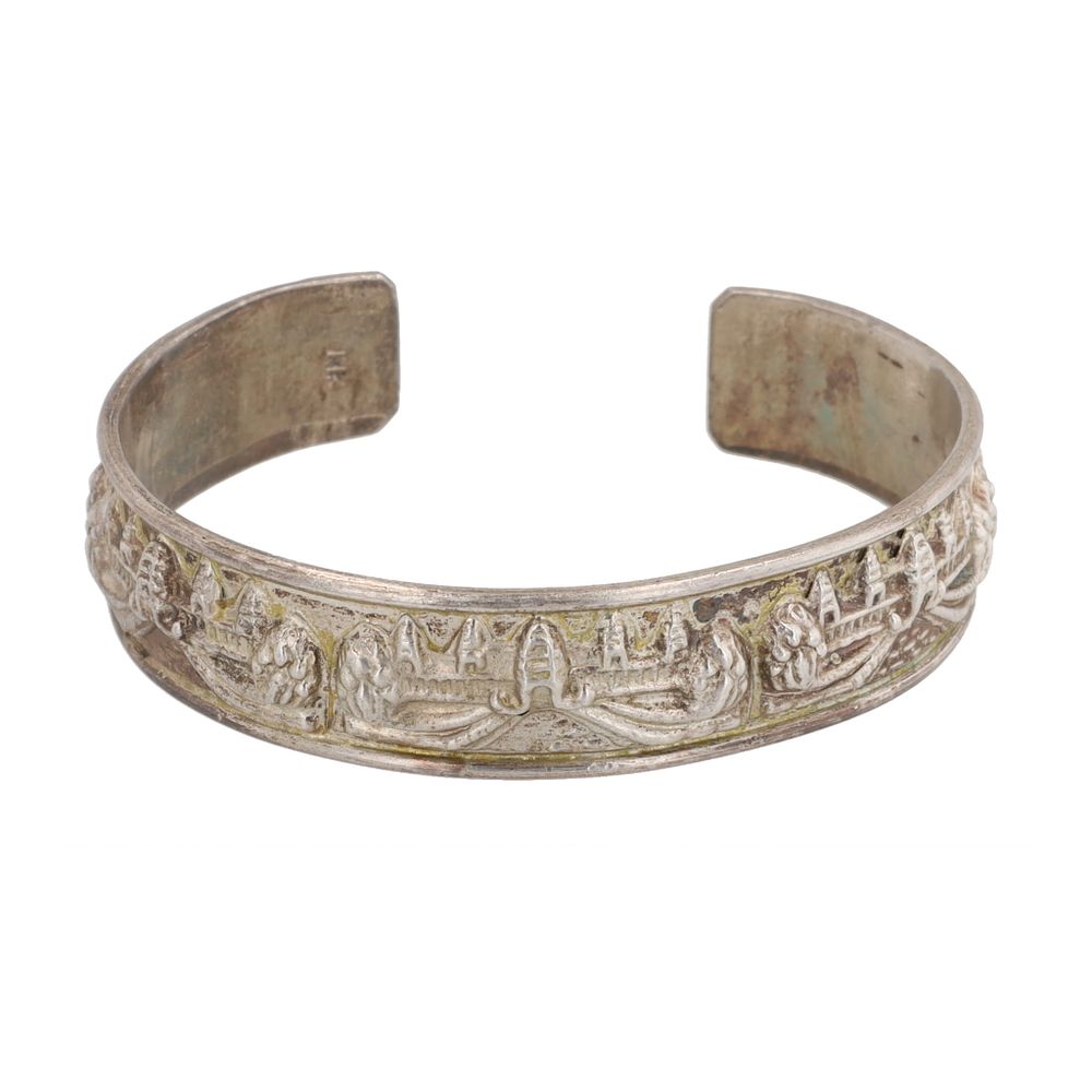 Lot 248: 18k Gold Stamped Indonesia Temple Cuff Bracelet