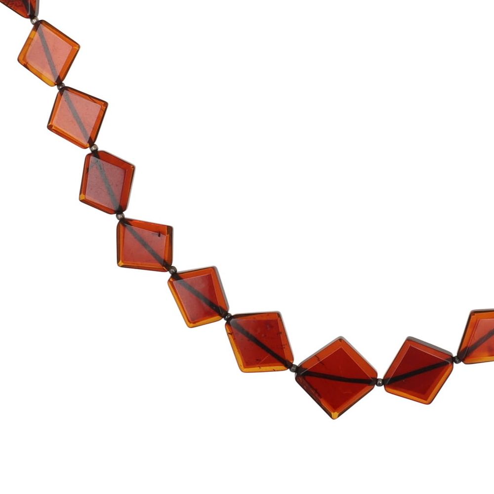 Lot 271: Dark To Cherry Amber Silver Tone Necklace