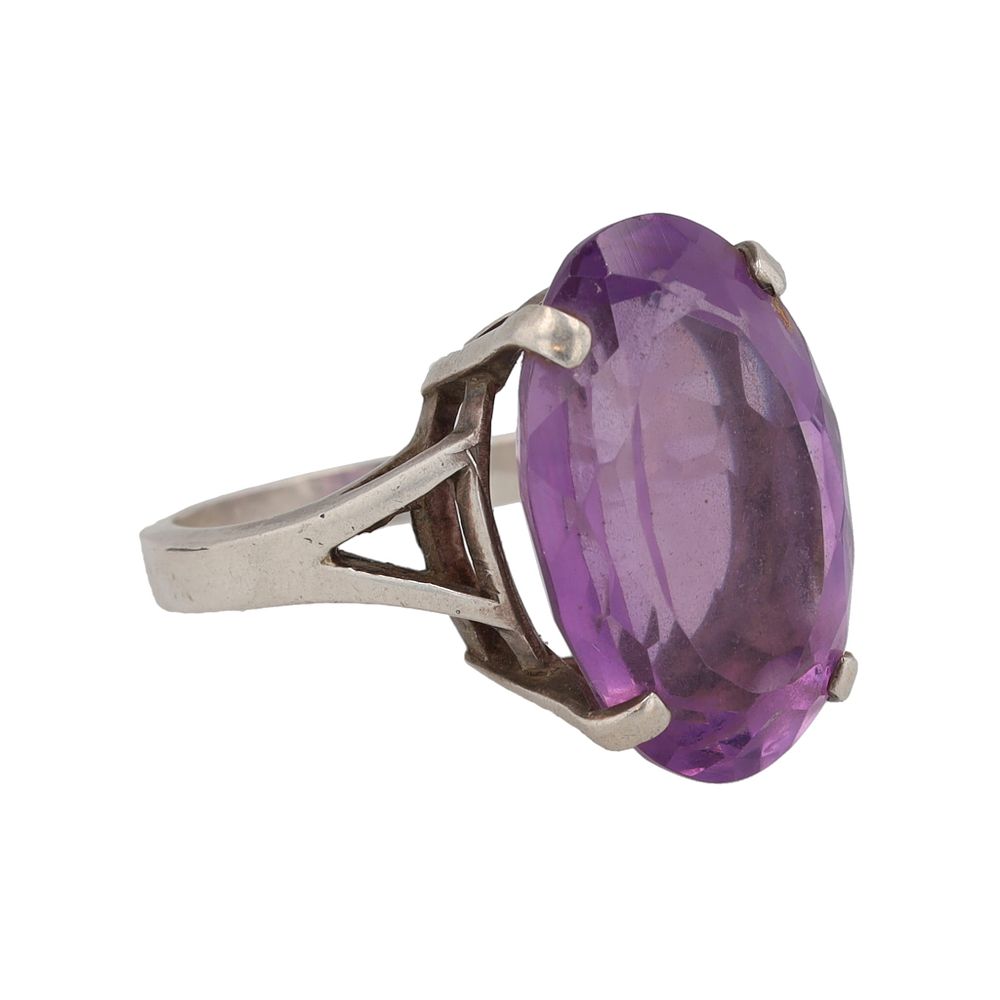 Lot 355: Amethyst Sterling Ring Sz. 8.25