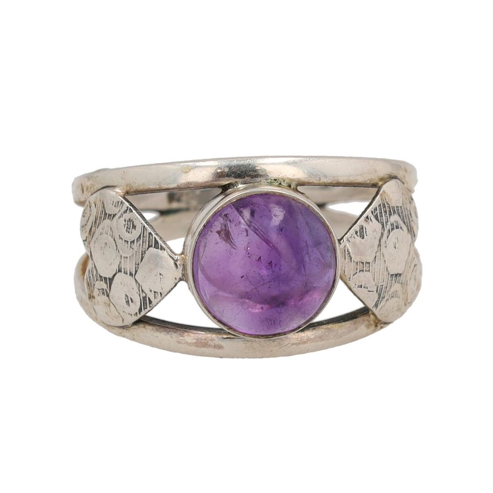 Lot 357: Amethyst Sterling Hearts Ring Sz. 10.25