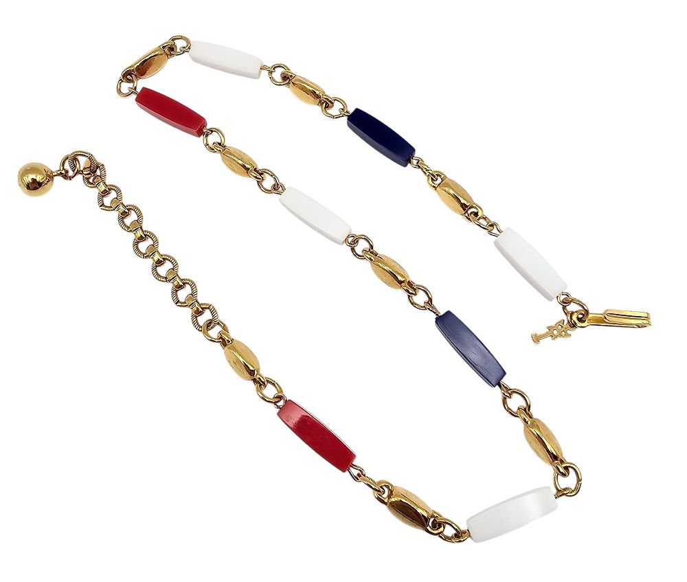 Lot 164: Crown Trifari Red White Blue Thermoset Gold Tone Necklace