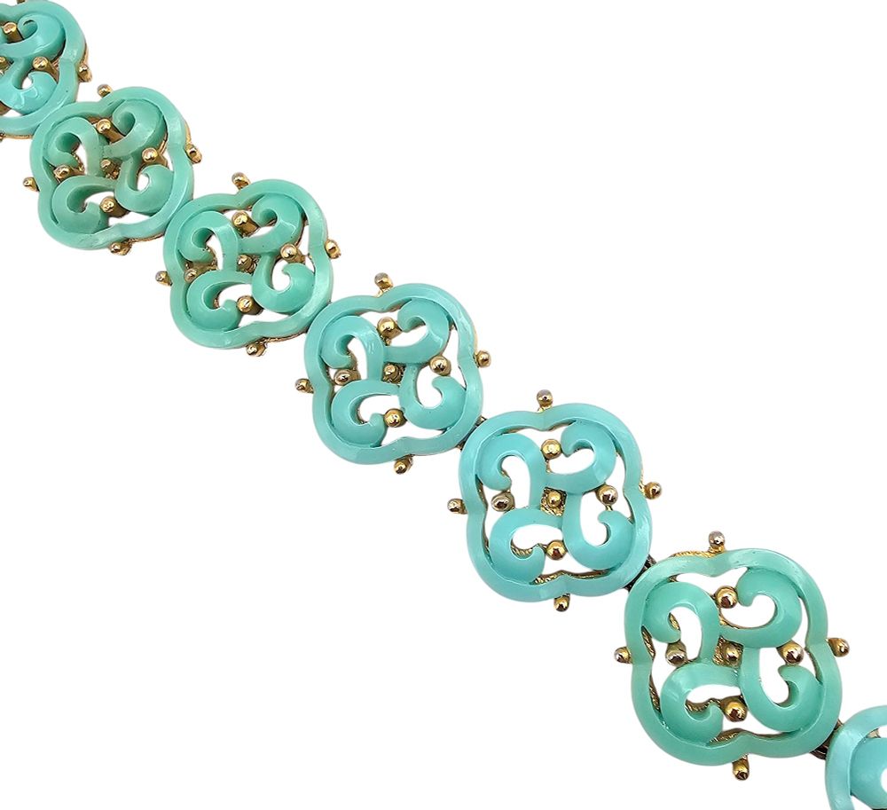 Lot 166: Vintage Thermoset/Lucite Gold Tone Turquoise Color Bracelet