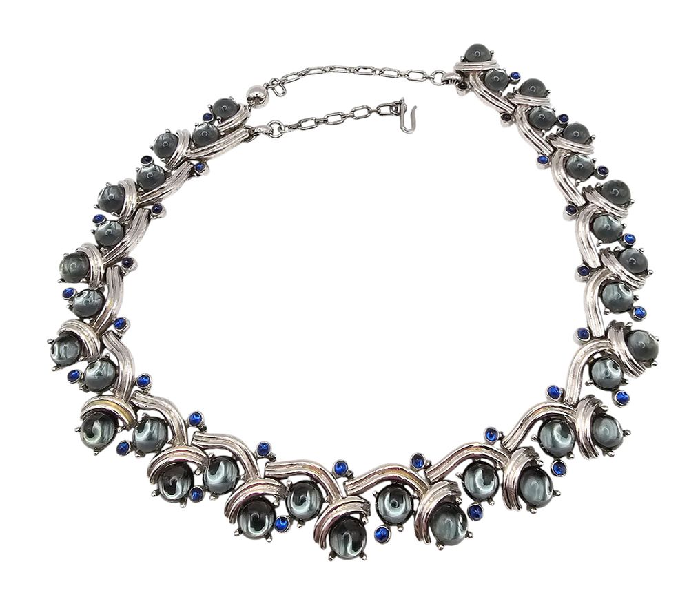 Lot 197: Alfred Philippe Vintage Trifari Deep Blue Rhinestone Silver Tone Choker Necklace