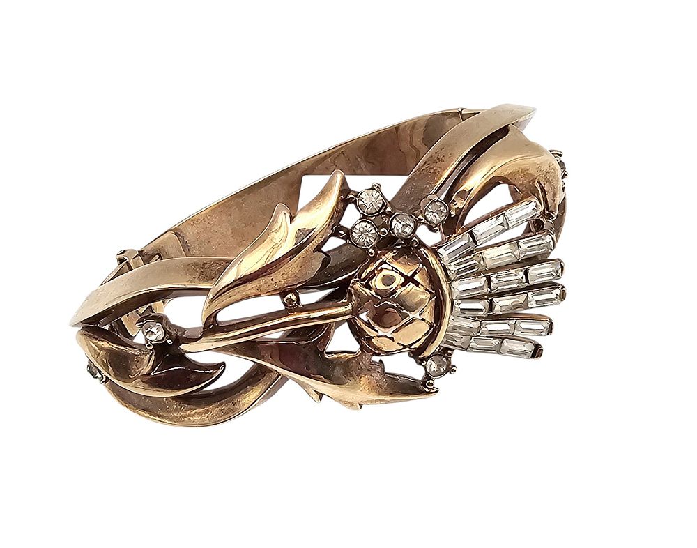 Lot 227: Crown Trifari Vintage Clear Baguette Rhinestone Gold Tone Thistle Hinged Bangle Bracelet