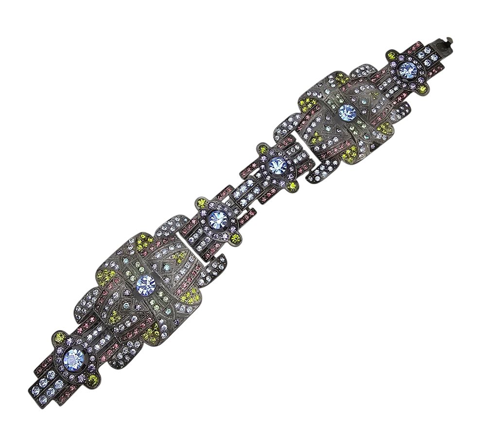Lot 266: NIB Heidi Duas Multi Color Rhinestone Hinged Bangle Bracelet