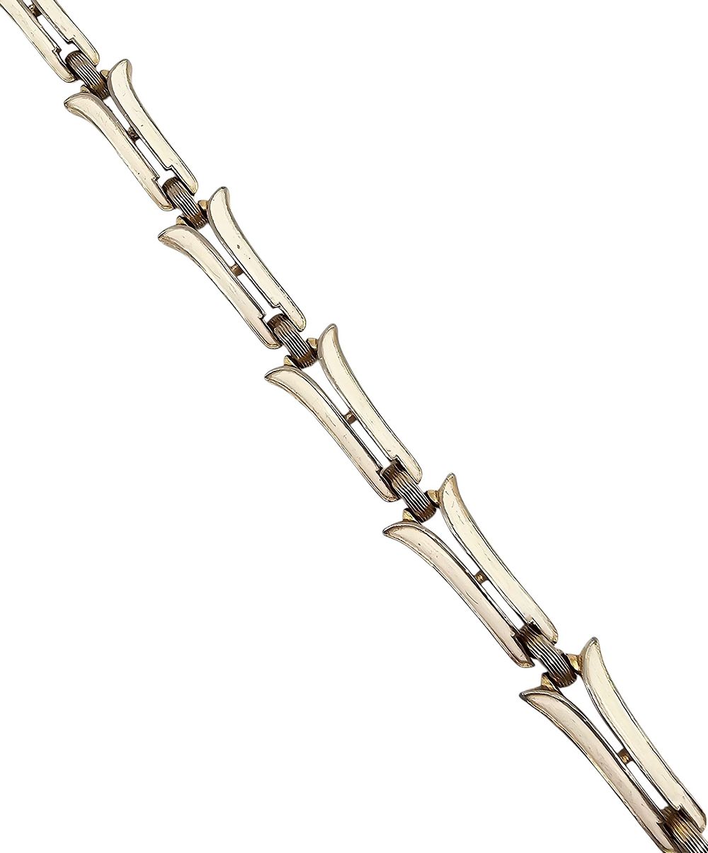 Lot 273: Crown Trifari Vintage Enamel Gold Tone Link Bracelet